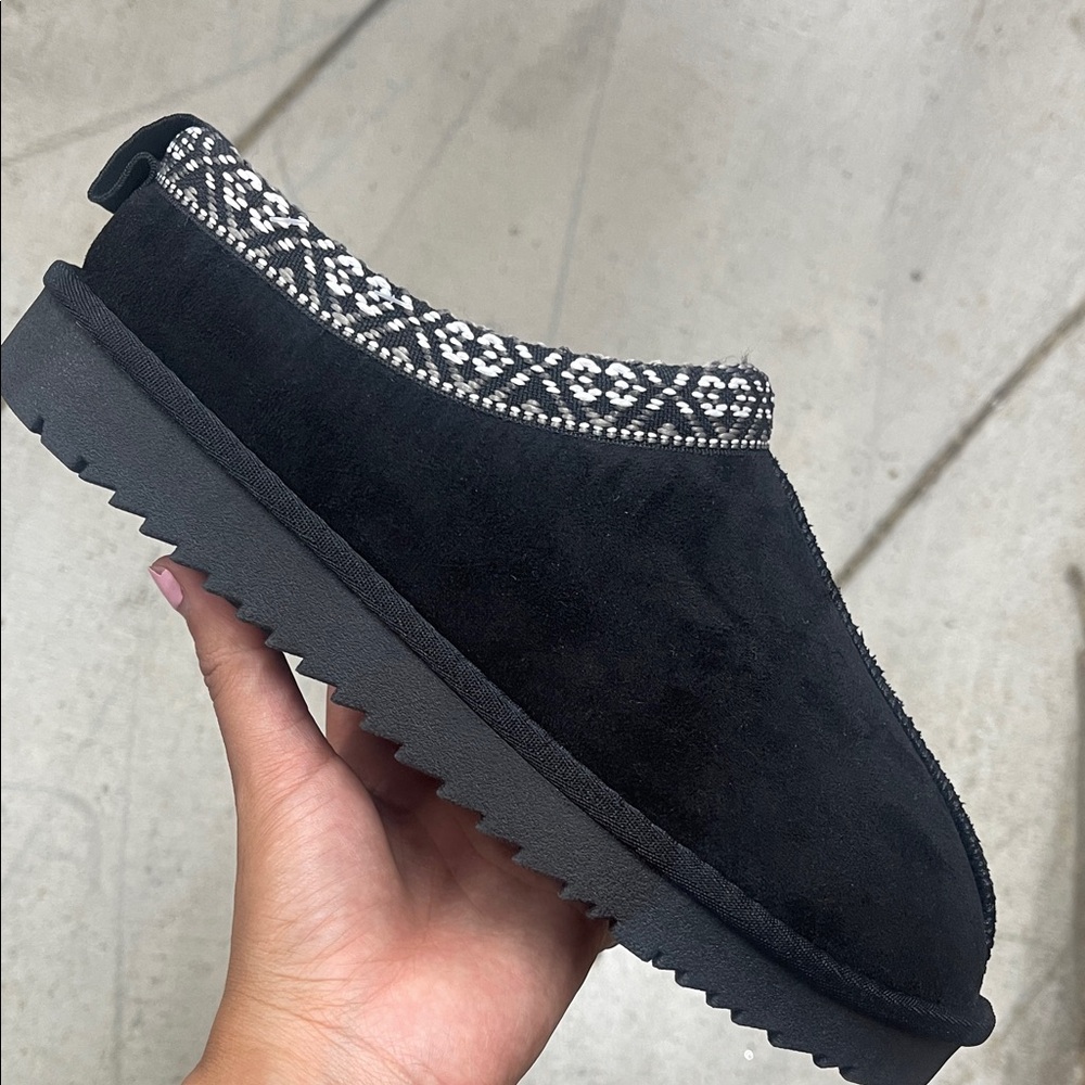 Soda Black and White Mules